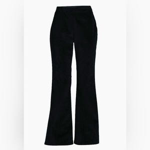 No Boundaries Corduroy High Rise Flare NWT Women XS (1), L (11-13)
Color Black